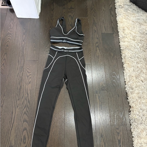 ALO Yoga Pants - ALO Yoga Charcoal Jumpsuit with White Accents